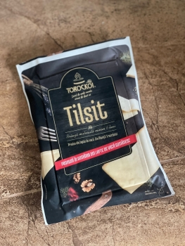 Brânză Maturată de vaca TILSIT Coltesti- cca 200 gr